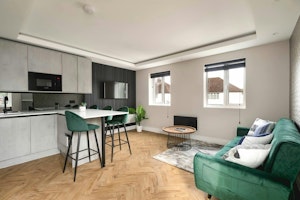 London Line image 13