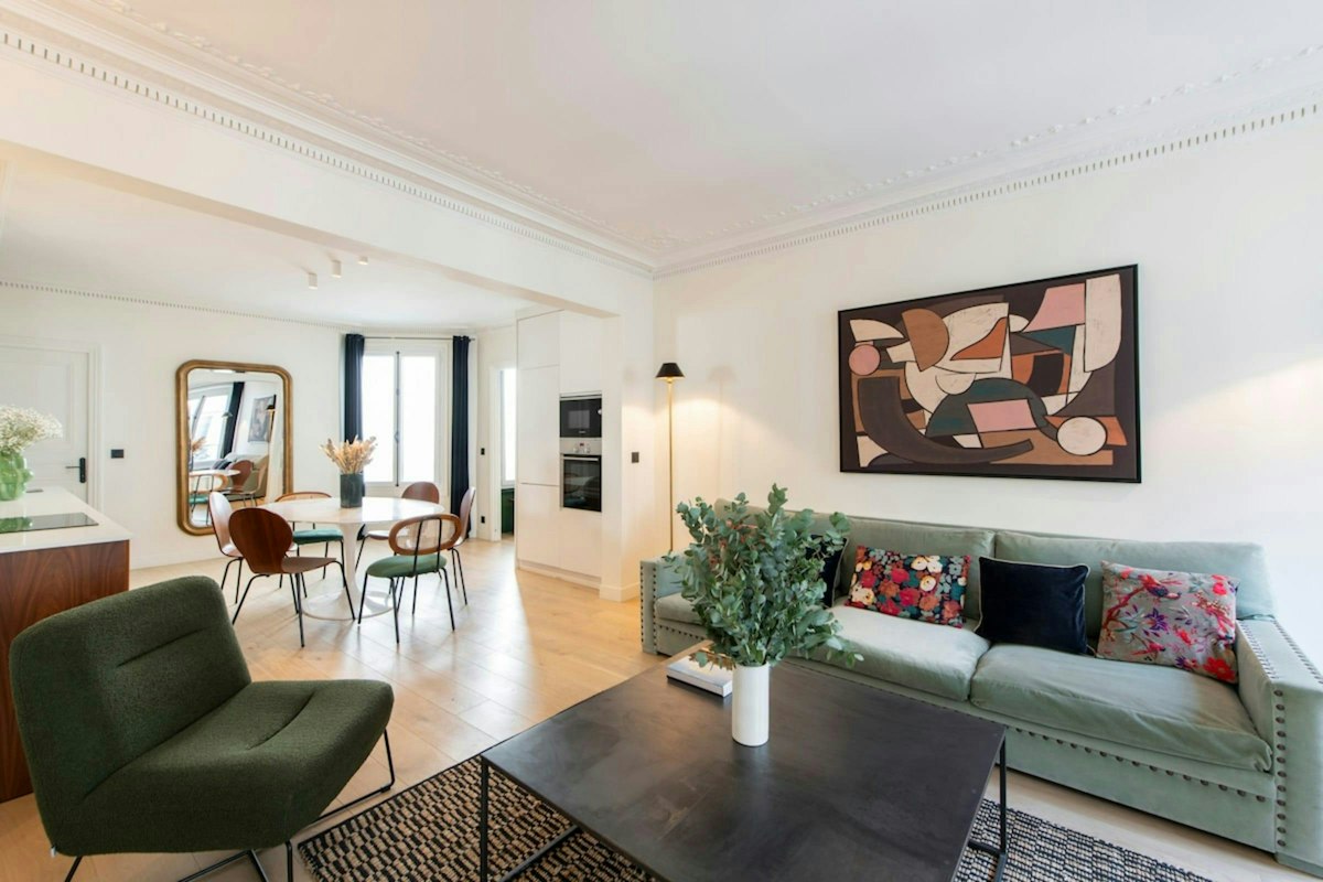 Elegant Quarters, Ile-de-France