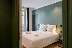 Elegant Quarters image 10