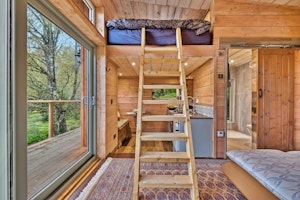 Highland Falls image 5