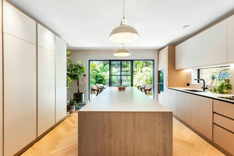 Tropical Chiswick additional image
