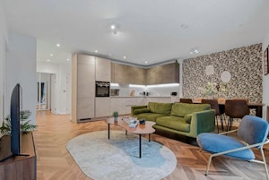 Olympic Park Living image 13