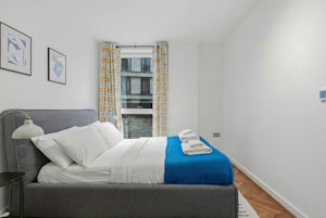Olympic Park Living image 12