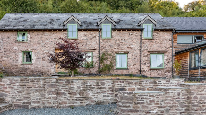 Black Mountains Farmhouse additional image
