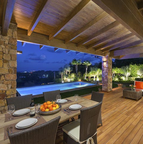 Enjoy every home-cooked meal alfresco under the pergola and breathe in the fresh air