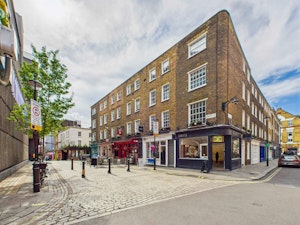 Carnaby Dreams image 4
