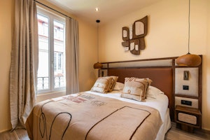 Local Paris Haven image 8
