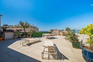 Riviera Rise image 14