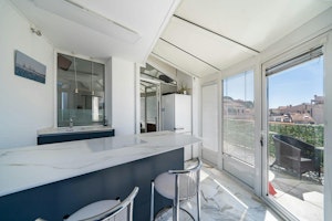 Riviera Rise image 5