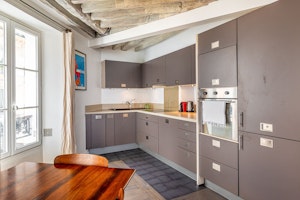 Paris Paradise Spot image 8