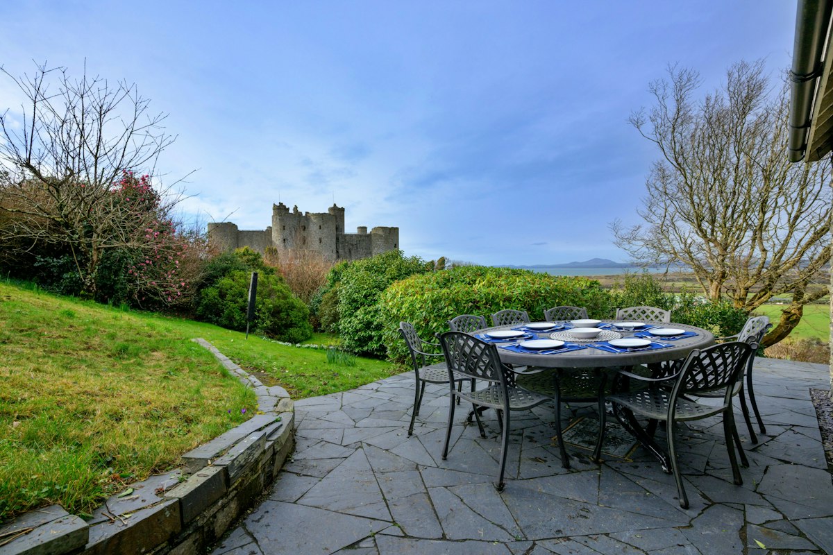 Castle Embers, Wales