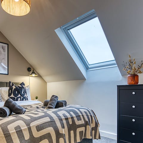 Wake up to sun pouring in from the double bedrooms' skylights