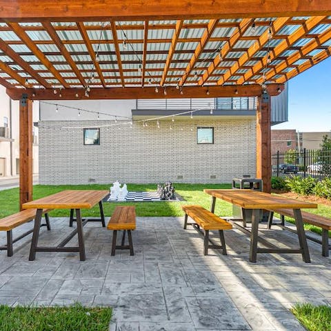 Grab a sundowner and head out into the shared gardens
