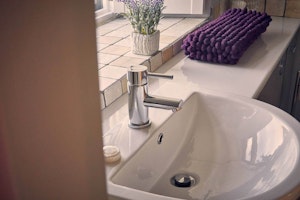 Dorian Grey Cottage image 14