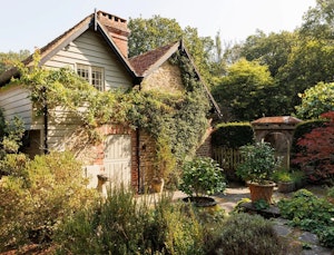 A Charming Cottage image 7