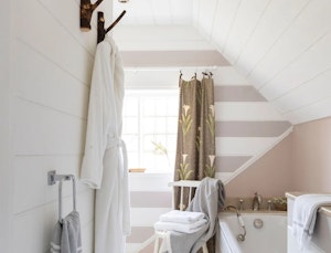 A Charming Cottage image 5