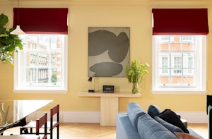 Piccadilly Boutique image 9