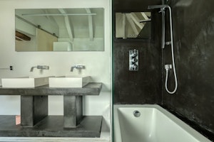 Modern Chic image 13