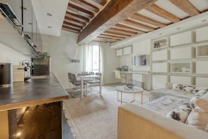 Modern Chic image 8