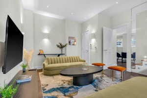 The Rose Mews image 11