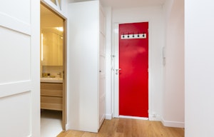 The Paris Mover image 4