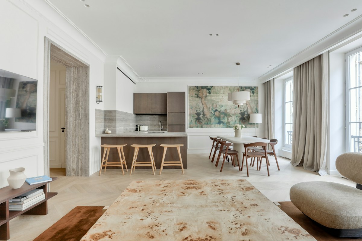 Parisian Onyx, Ile-de-France
