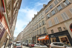 Parisian Onyx image 5