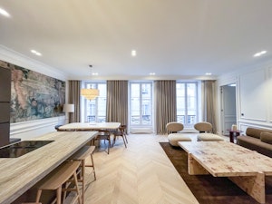 Parisian Onyx image 3