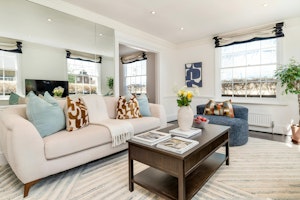 Chelsea Shine image 9