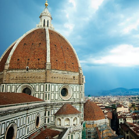 Explore the heart of Florence, with its majestic cathedral a short walk away