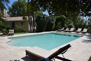 Lalique & Vines image 14