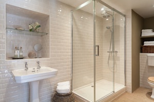 Lavish Retreat image 6