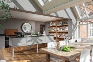 Lavish Retreat image 1