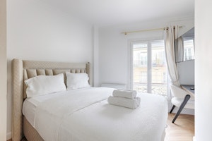 Passy Afternoon image 10