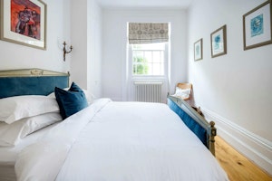 The Islington Rose image 11