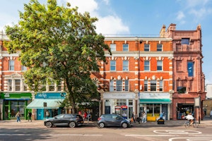 The Islington Rose image 7