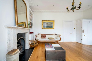 The Islington Rose image 2
