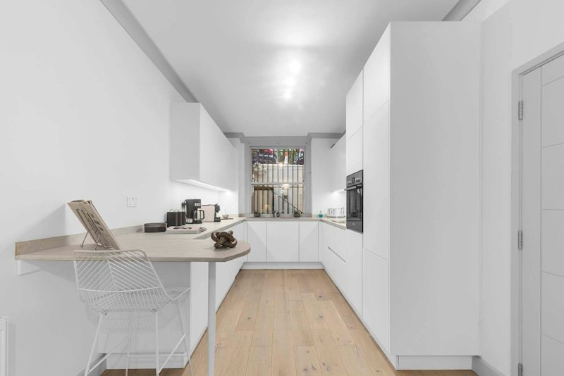Paddington Prime additional image