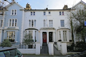 London Melody image 6