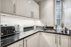 Grosvenor Galore image 6