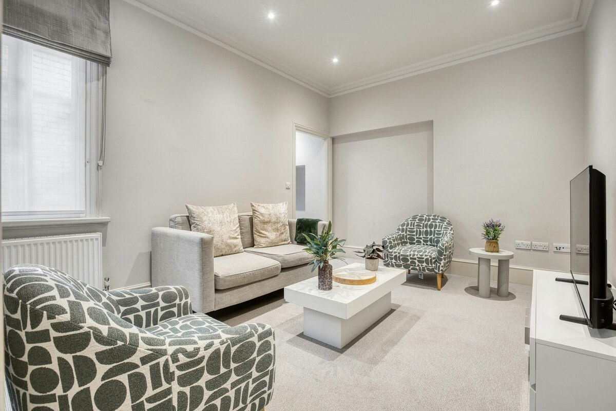 Grosvenor Galore
