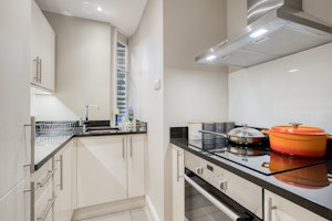 Grosvenor Galore image 2