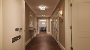 Hyde Park Suite image 6