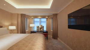Hyde Park Suite image 2
