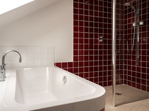 Colourful Kingham image 7