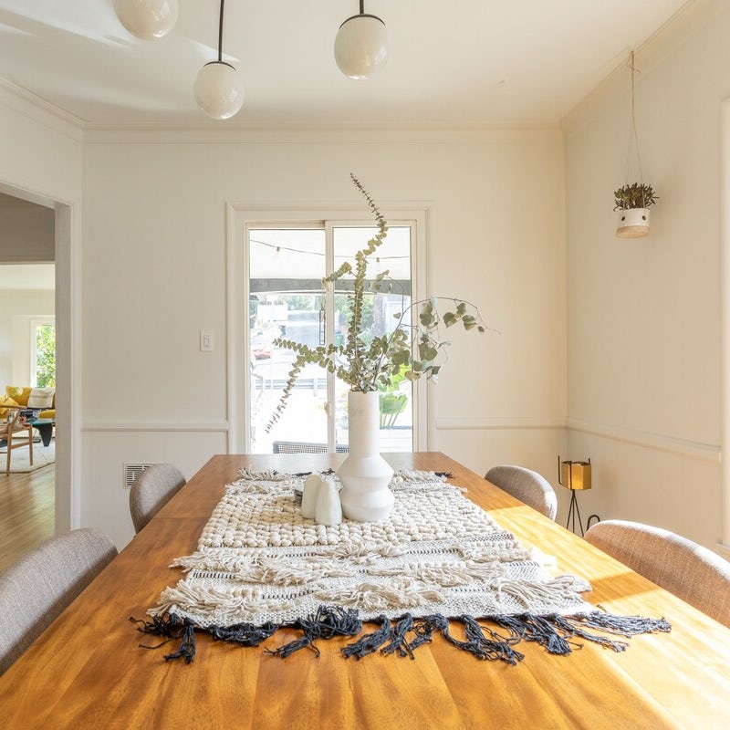 Dine in this luminous dining spot