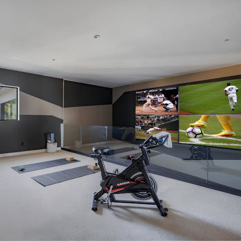 Keep up your gym routine with a visit to the private fitness room