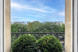 Parisian Grandeur image 14