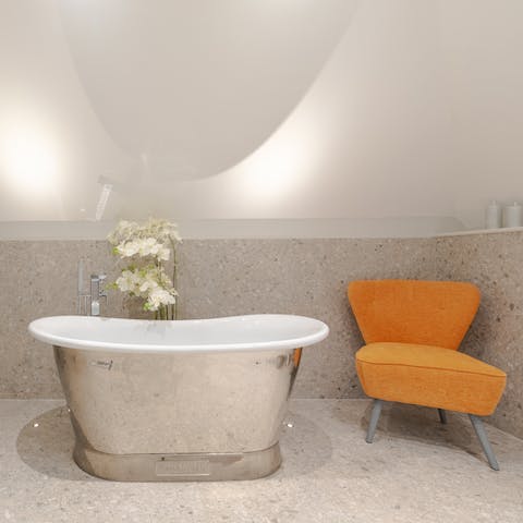 Soak away all your troubles in the beautiful free-standing bath