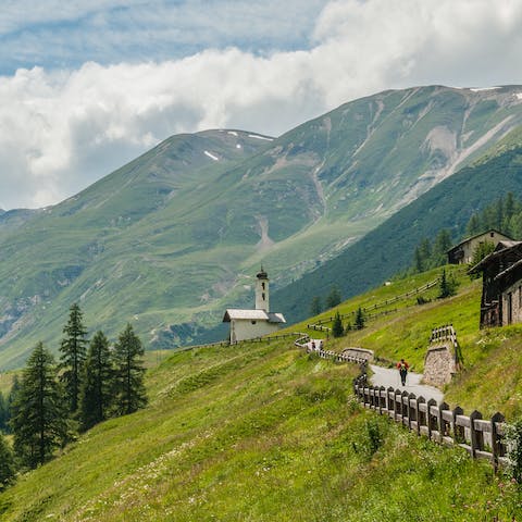 Hike through breathtaking mountain scenery in the Italian Alps